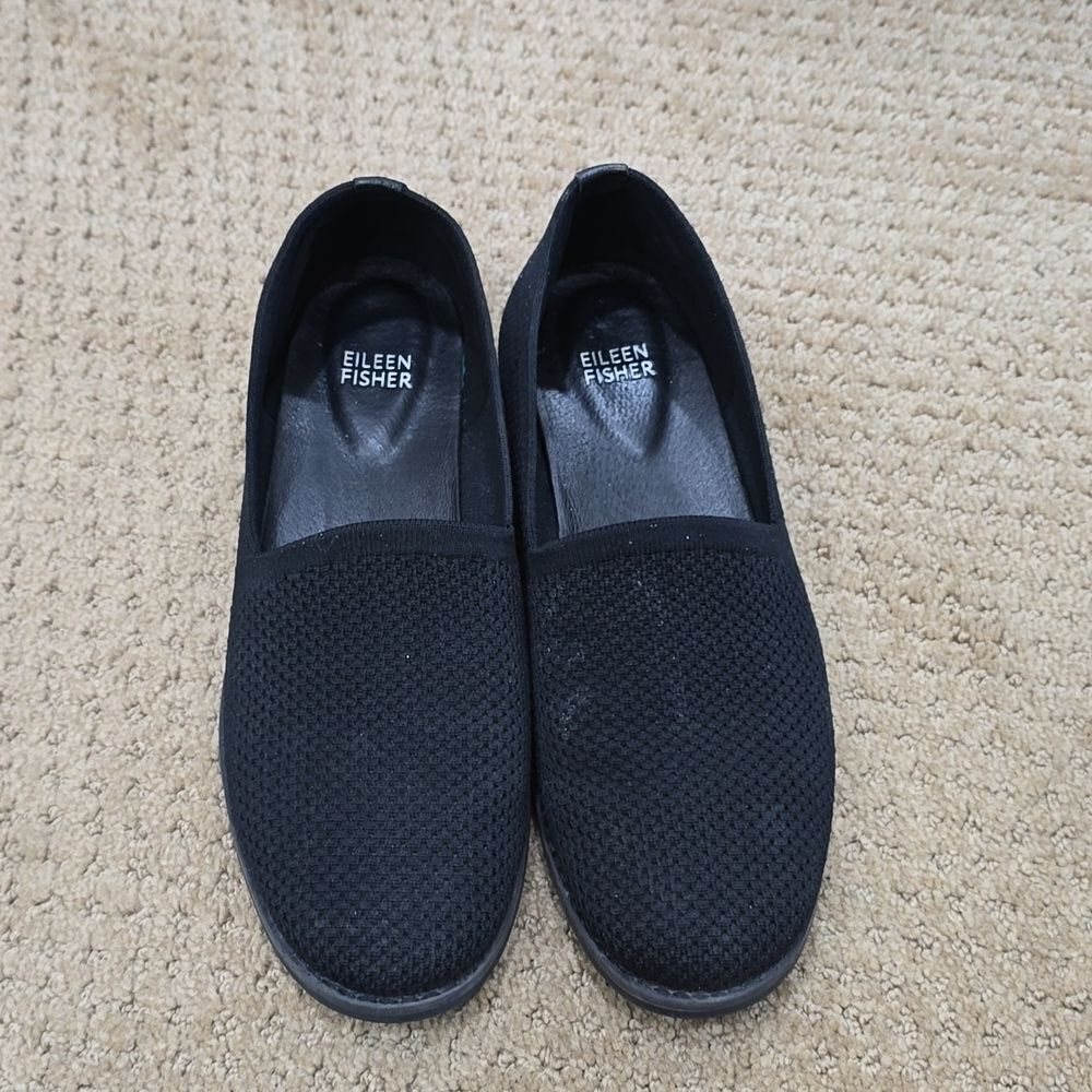 Eileen Fisher Black Flats size 7.5